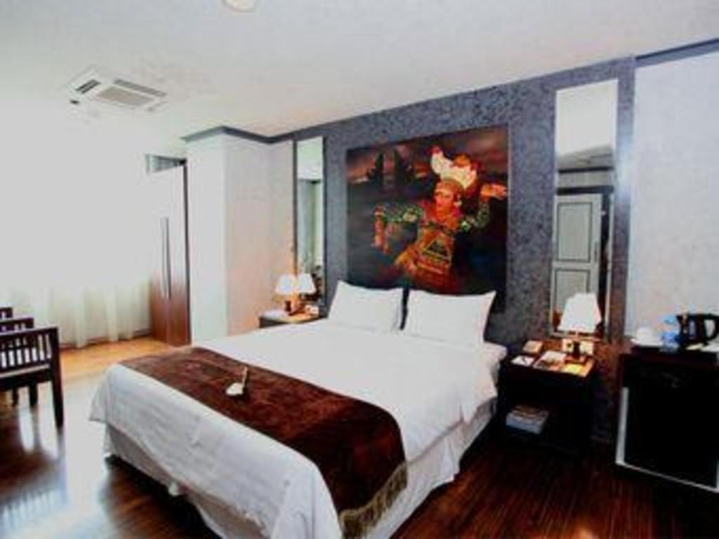 Amos Cozy Hotel Melawai Yakarta Exterior foto