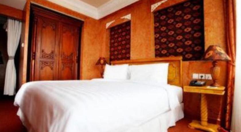 Amos Cozy Hotel Melawai Yakarta Exterior foto